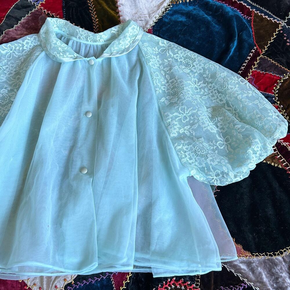 Vintage 50s/60s Baby Blue Lace Puff Sleeve Sheer Chiffon Trapeze Bed Jacket M - Picture 2 of 8
